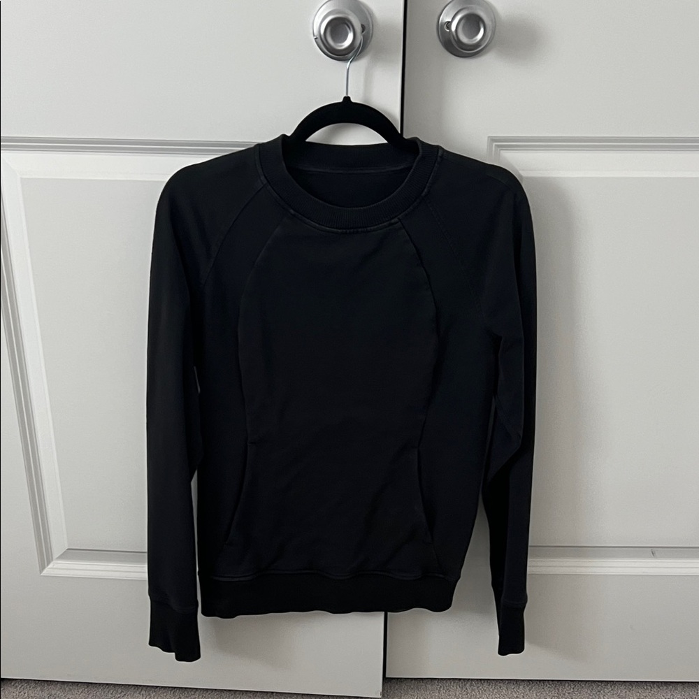 Lulu Lemon Black Crewneck Sweatshirt
